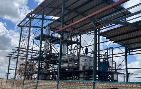 Installation réussie au Kenya d'une unité de distillation et de raffinage d'huiles moteur usagées (capacité de 10 tonnes/jour)