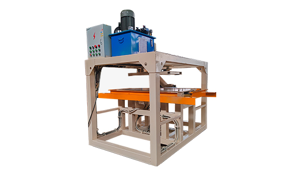 Machine de démontage de cadres en aluminium