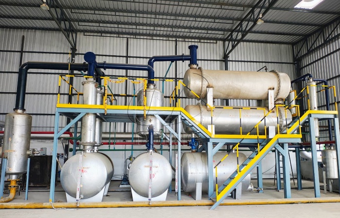 Usine de pyrolyse de recyclage des déchets plastiques