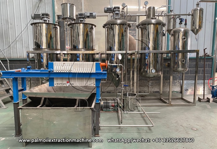 Machine de raffinage d'huile de palme rouge par lots.jpg