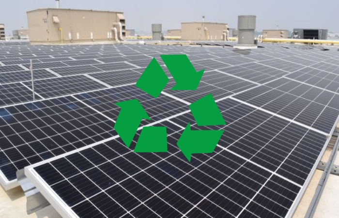 Équipement de recyclage des déchets de panneaux photovoltaïques.jpg