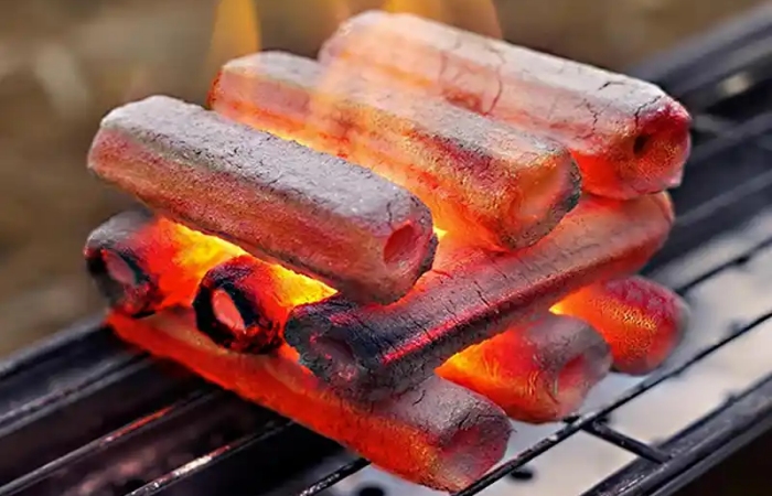 Machine de carbonisation de briquettes de bambou